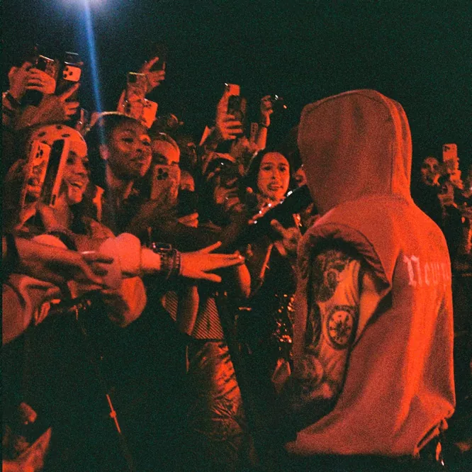 ジャスティン・ビーバー - SWAG LIVE FROM COACHELLA (Weekend II)